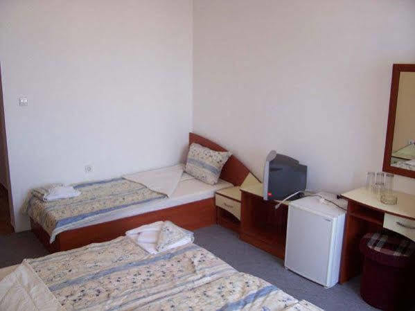 Kalypso Hotel 普里莫尔斯科 外观 照片